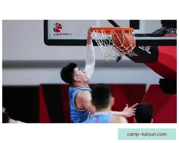 加维克服伤病挑战，迎来状态回暖，展现拼搏精神值得关注