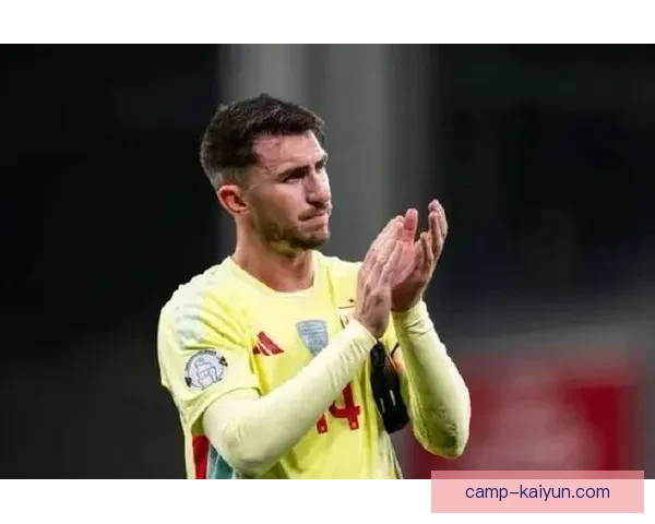 拉波尔特防守风格与出球能力分析：中卫位置上的稳健表现